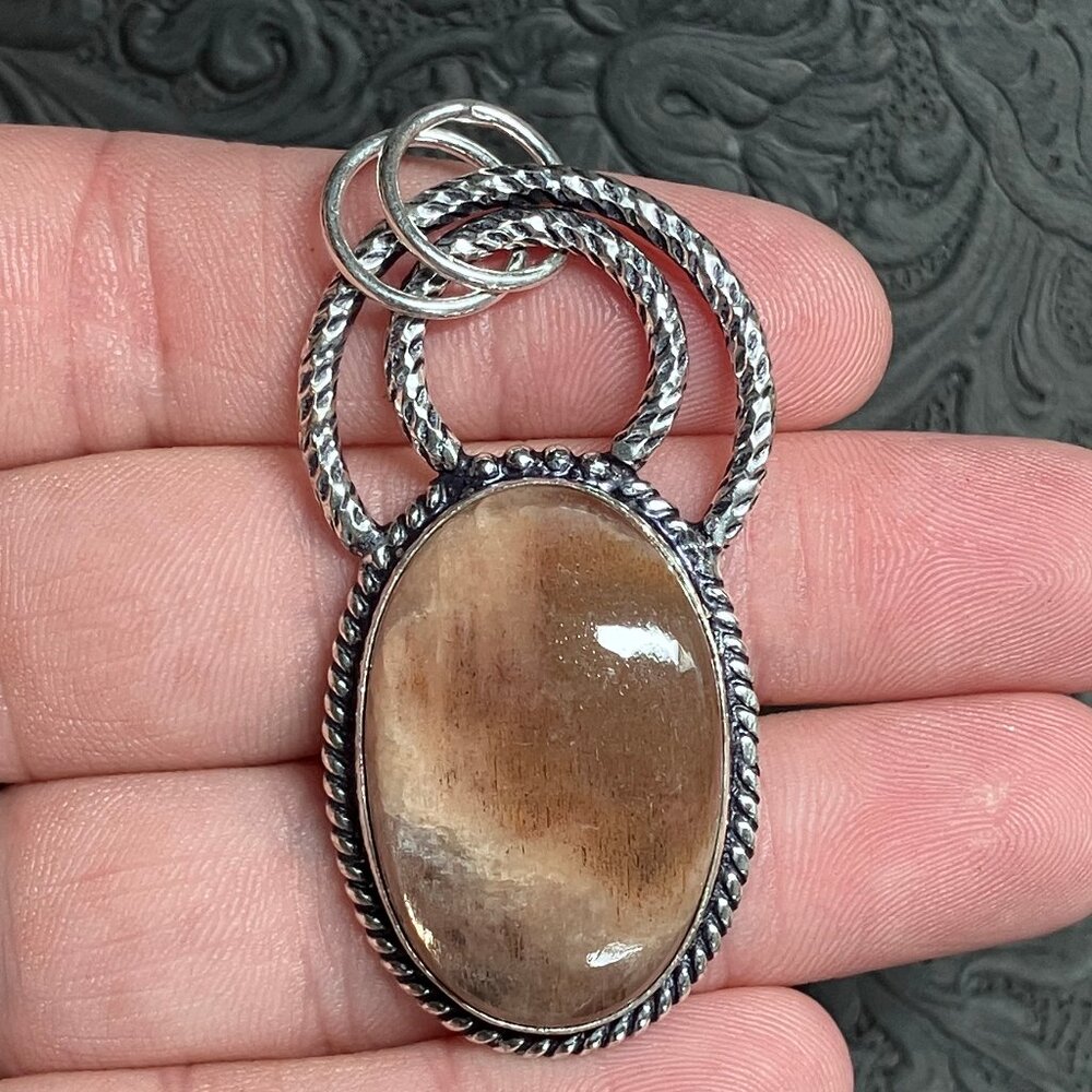 Moonstone With Sunstone Pendant Stone Crystal Jewelry View 2
